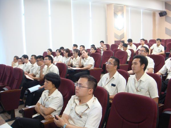 mg冰球突破商学院重启终端形象新头脑