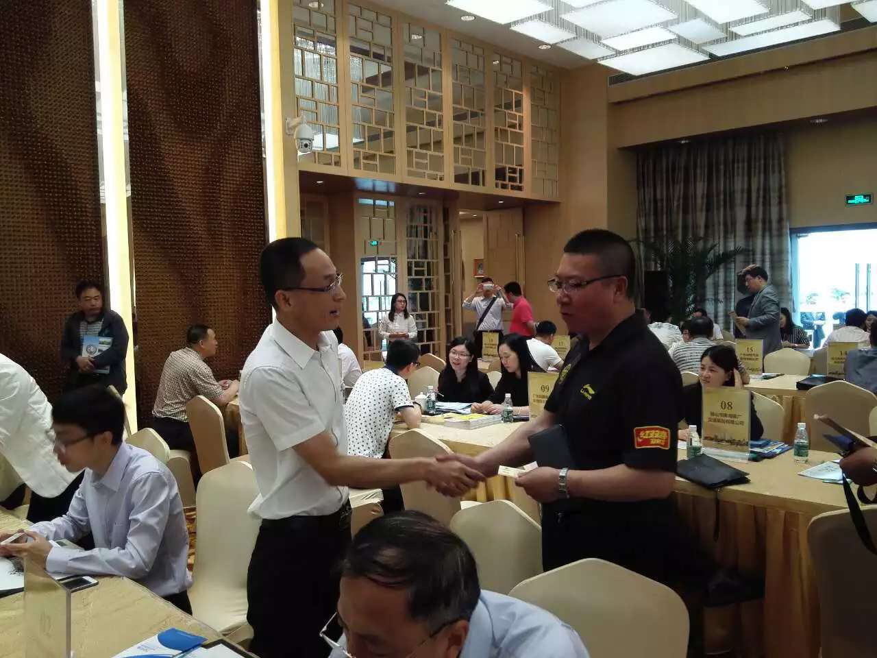 吉林省各大高校、南海区行政企事业单位向导莅临我司旅行考察