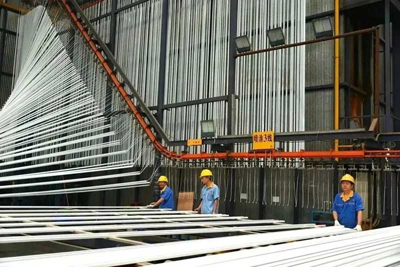 mg冰球突破集团受邀央视对话“名嘴”水均益!11月26日晚18：15，，，，，锁定CCTV—发明之旅频道《聚焦先锋榜栏目》