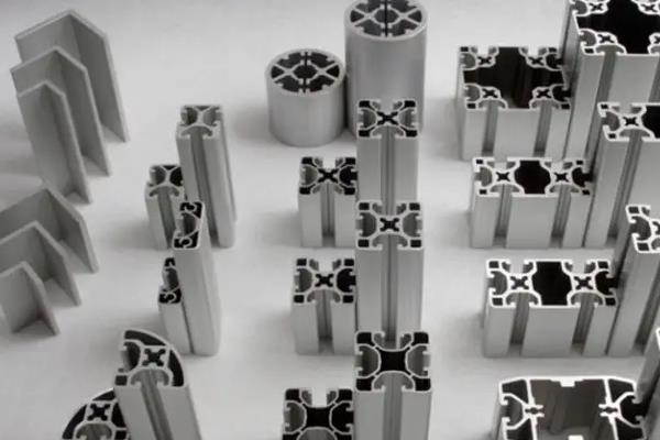 �T������L�P�~�۳s�����S�t�O?