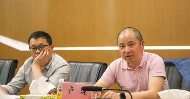 中国有色金属加工工业协会一行人听取了mg冰球突破生长战略的汇报