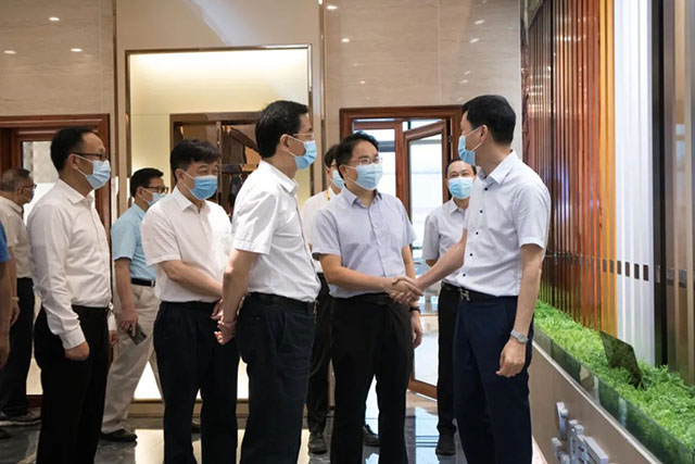 调研组对mg冰球突破生长情形给予了充分肯定