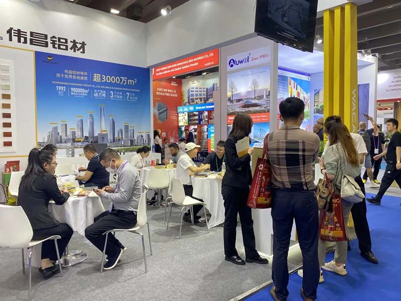 人气爆棚 | mg冰球突破集团携焦点产品闪灼133届广交会!