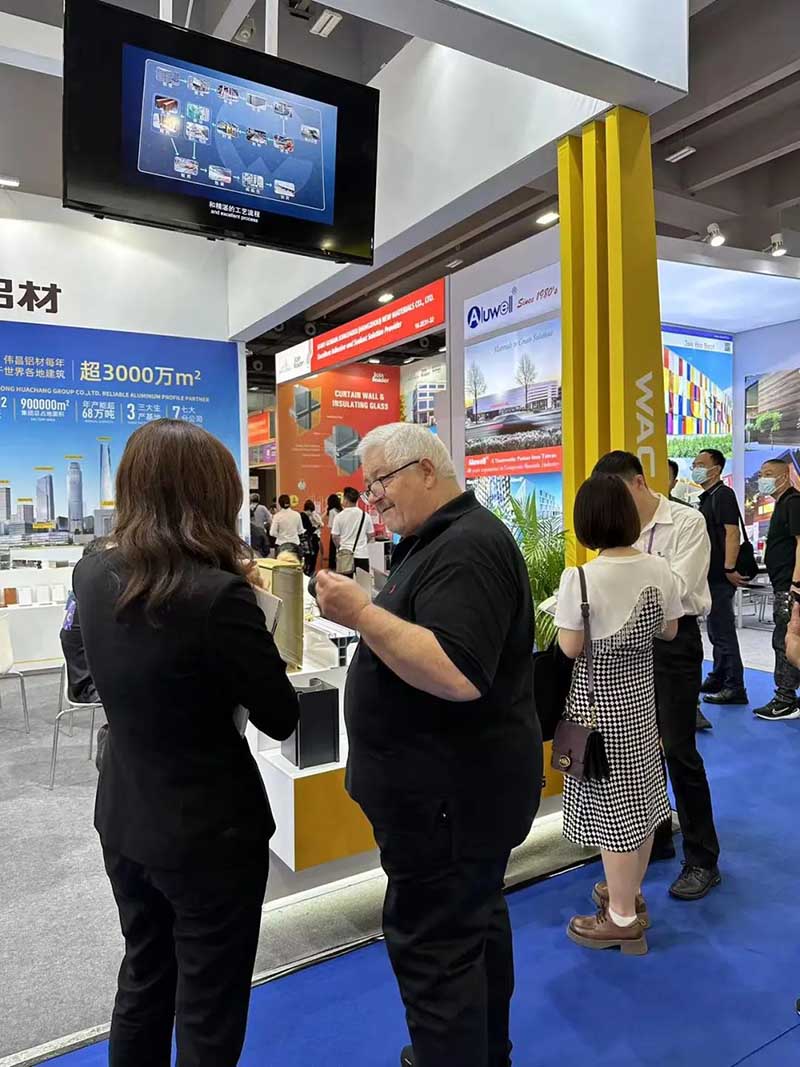 人气爆棚 | mg冰球突破集团携焦点产品闪灼133届广交会!