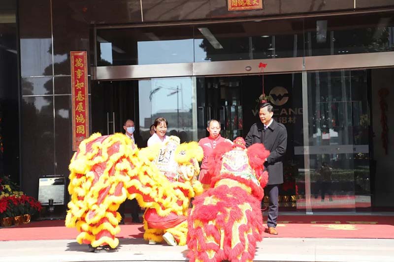 “兔”飞猛进，，，，，，，，大展宏“兔”——mg冰球突破集团开工大吉