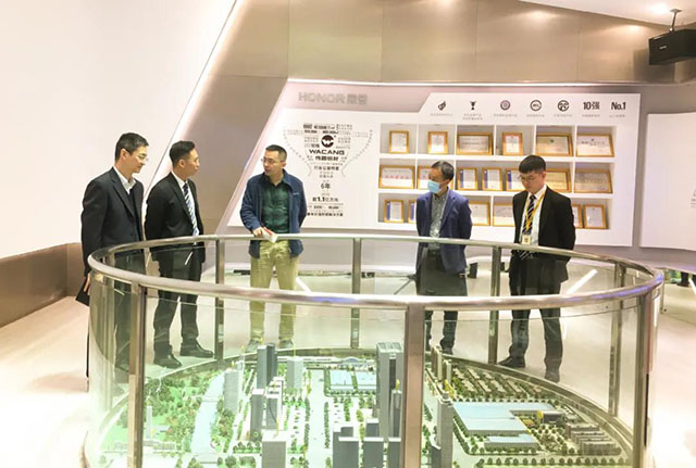 佛山市科技局向导一行莅临mg冰球突破集团调研指导事情