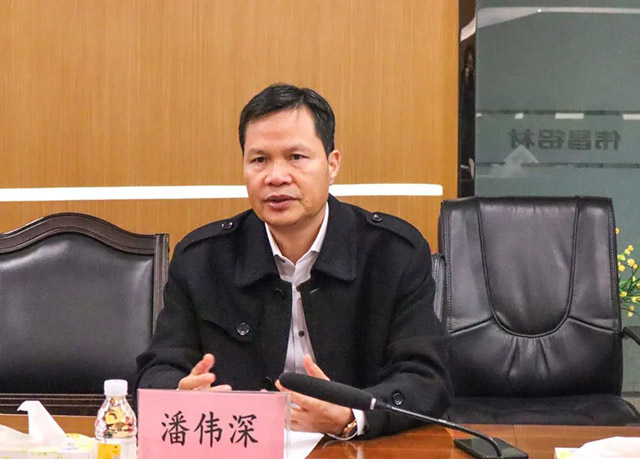 旅行交流之后，，，，向导们对我司的各项生产运营情形体现赞赏