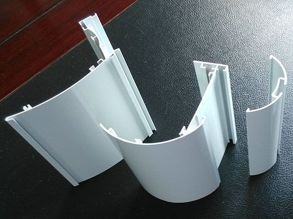 �T�����椵����������R